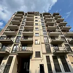 Daire красивая в центре одессы с балконом *