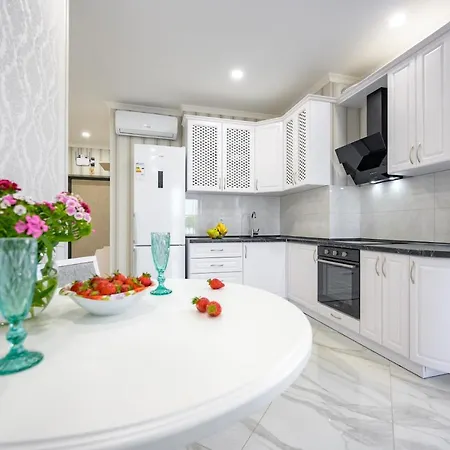 Apartment Стильная Квартира В Центре Одессы С Балконом *