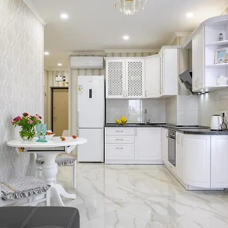 Apartment Стильная Квартира В Центре Одессы С Балконом